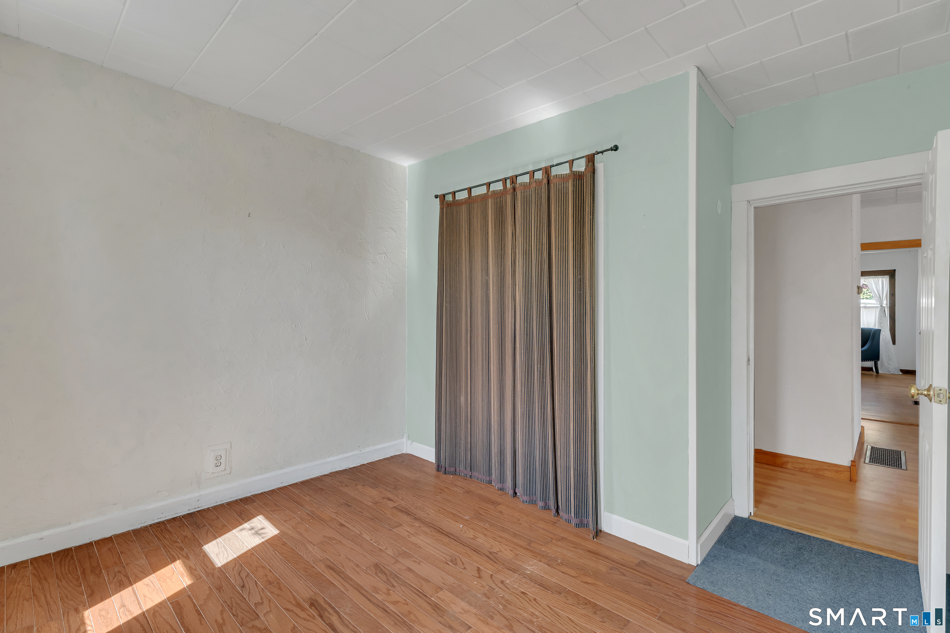 58 Grove Street Branford, CT 06405 - Photo 24 of 38