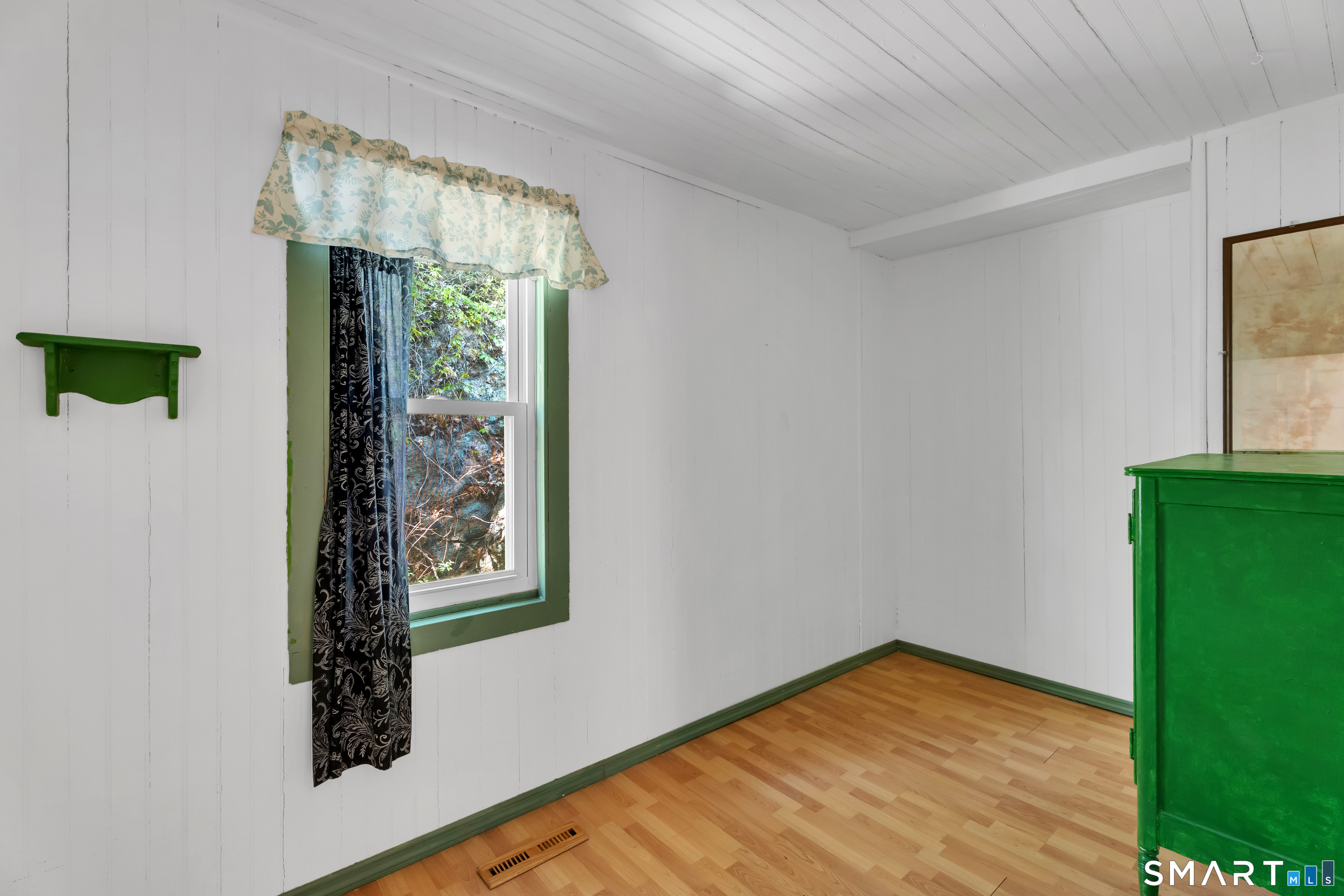 58 Grove Street Branford, CT 06405 - Photo 25 of 38