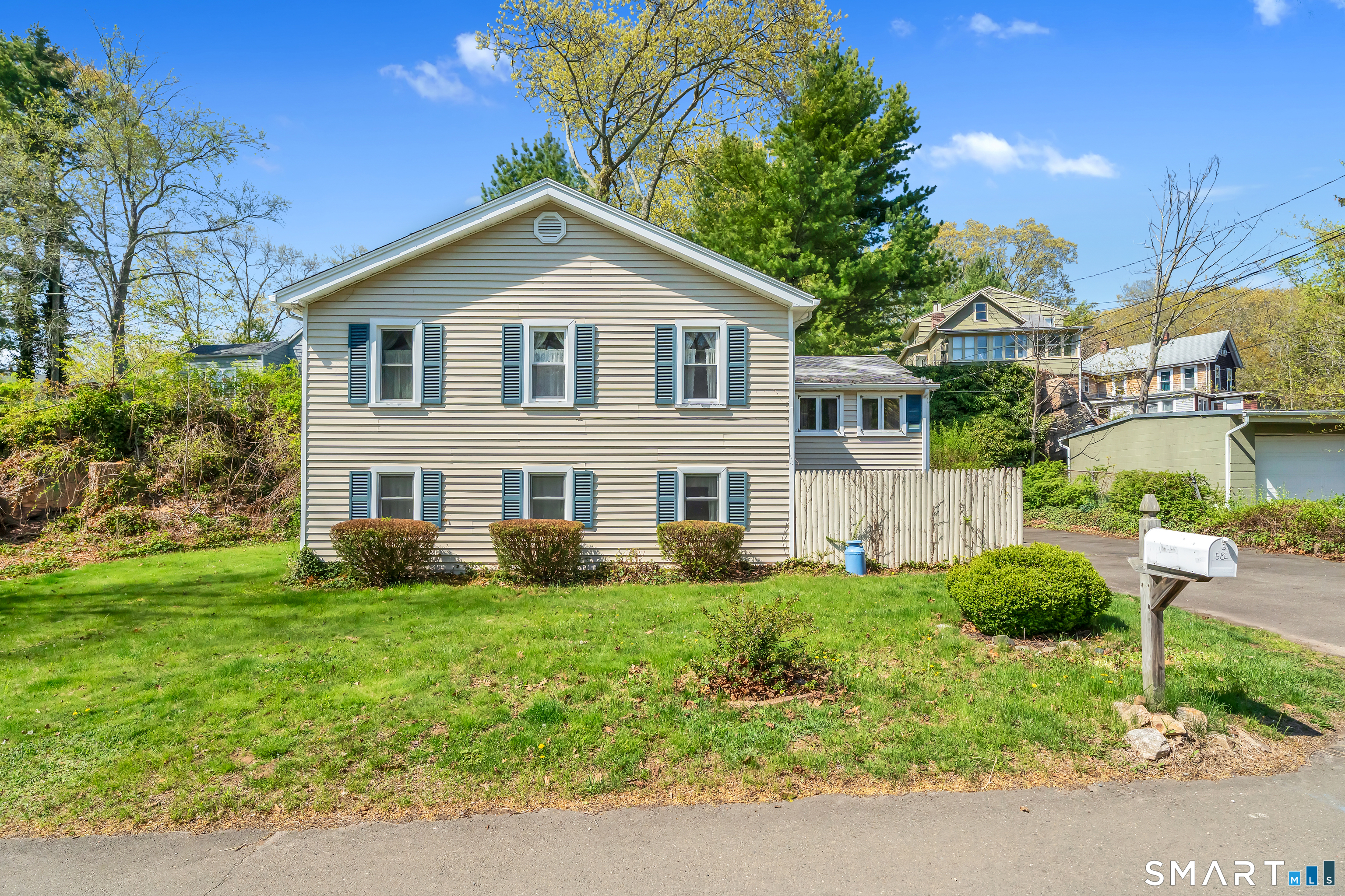 58 Grove Street Branford, CT 06405 - Photo 5 of 38
