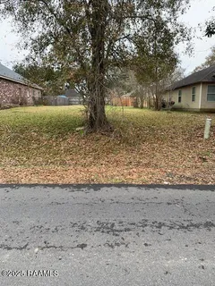 $18,000 | 202 Grossie Drive, Lafayette, LA 70501