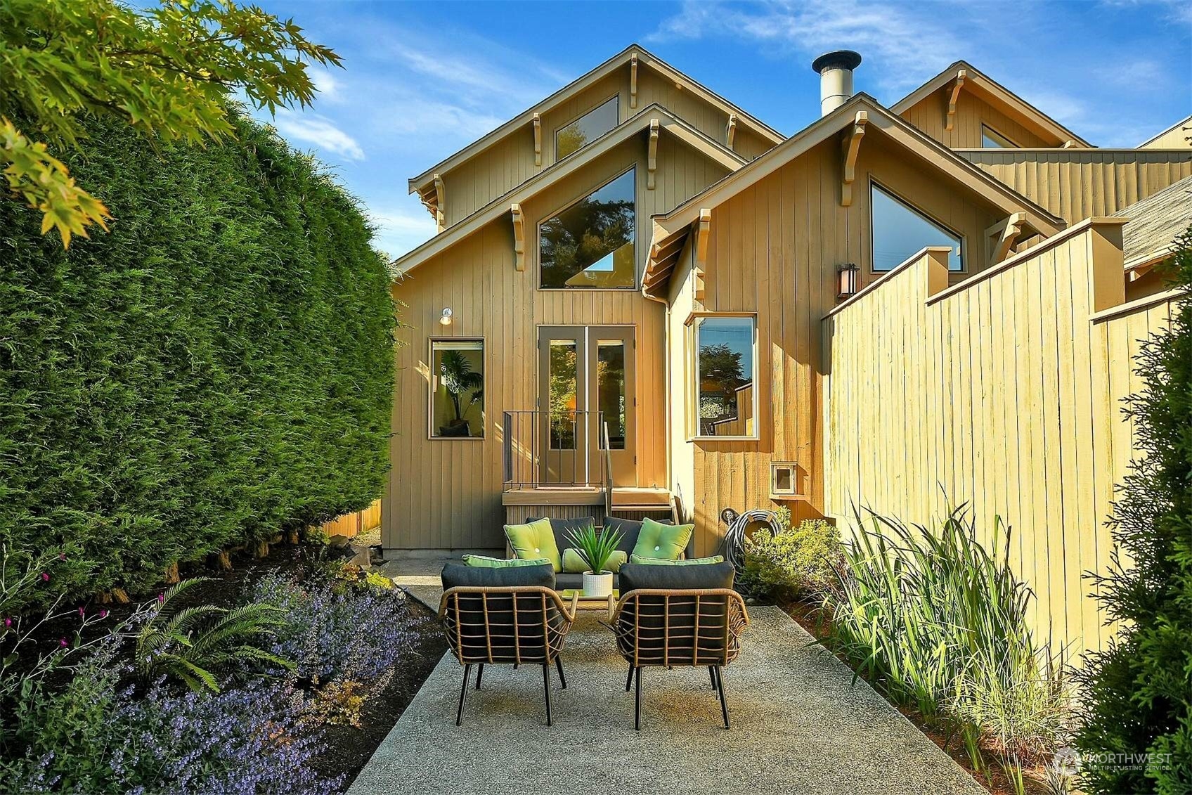 5012 Southwest Dawson Street Seattle, WA 98136 - Photo 36 of 37 Gallery Image 36