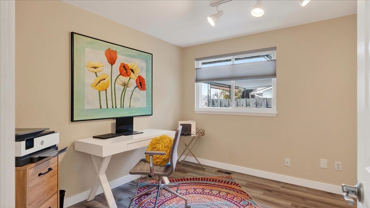 815 East Beacon Avenue Spokane, WA 99208 - Photo 20 of 48