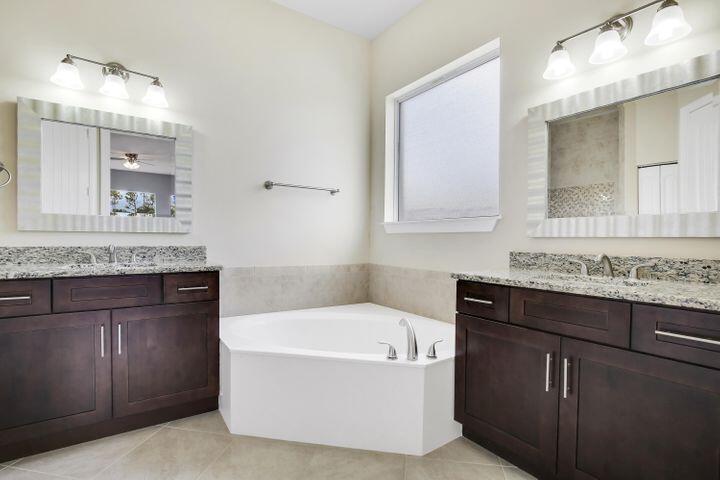 16934 72nd Road North The Acreage, FL 33470 - Photo 12 of 19 Pr Bth