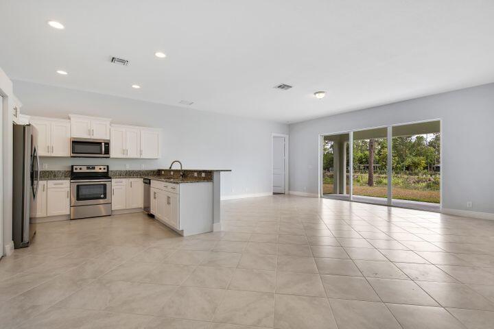 16934 72nd Road North The Acreage, FL 33470 - Photo 6 of 19 kir LR