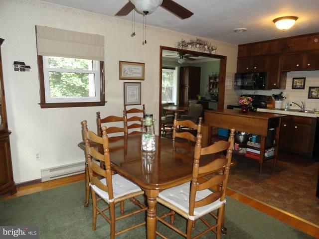 4029 Bullfrog Road Taneytown, MD 21787 - Photo 4 of 30 Dining Room