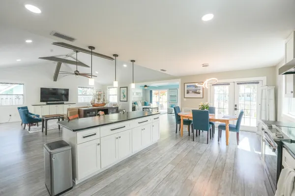$848,000 | 1341 Southwest Evergreen Lane, Palm City, FL 34990