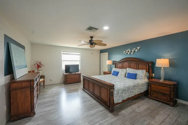$848,000 | 1341 Southwest Evergreen Lane, Palm City, FL 34990