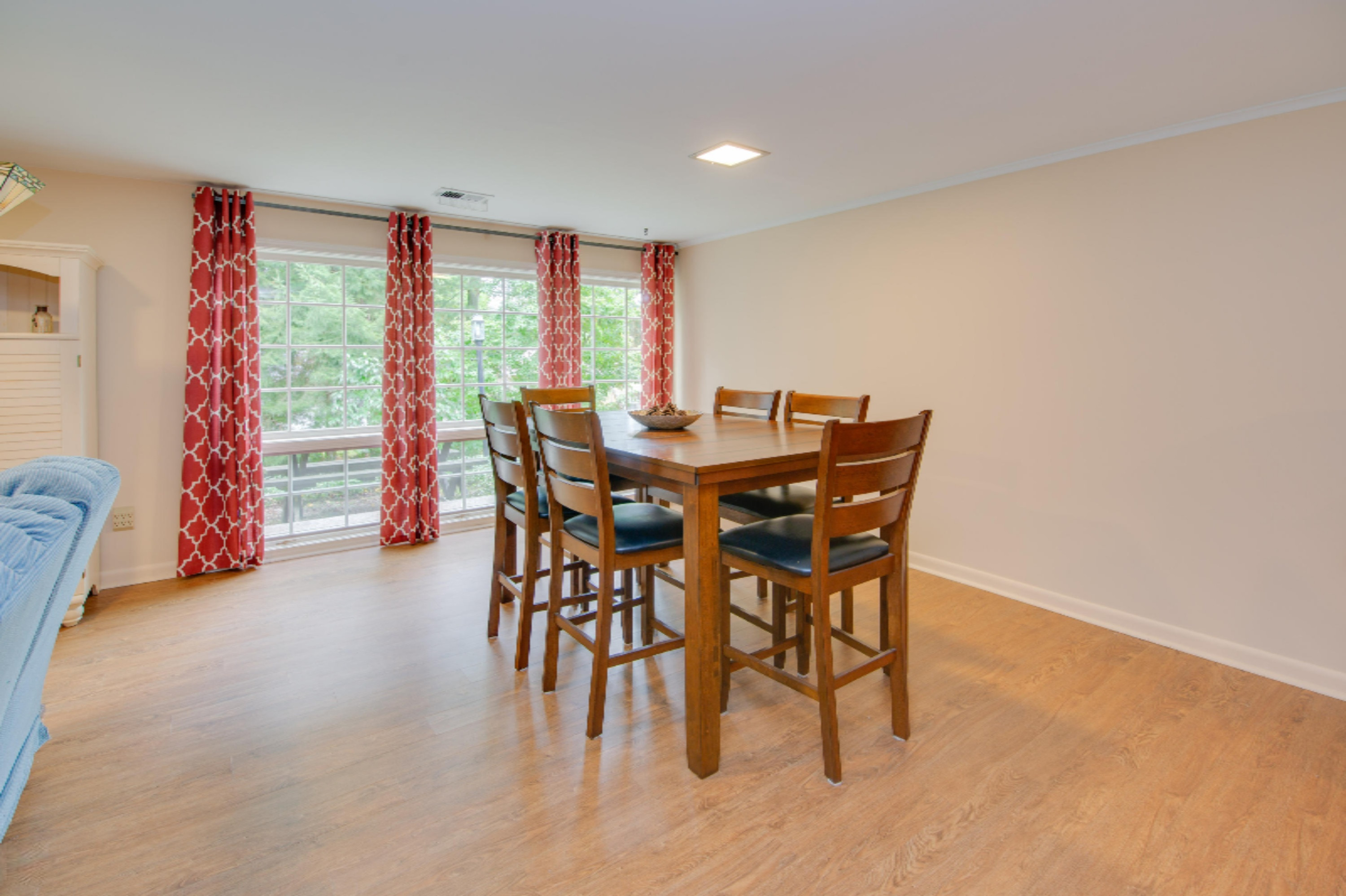 645 East Ridge Circle Kalamazoo, MI 49009 - Photo 21 of 35 645_E_Ridge_Circle-20