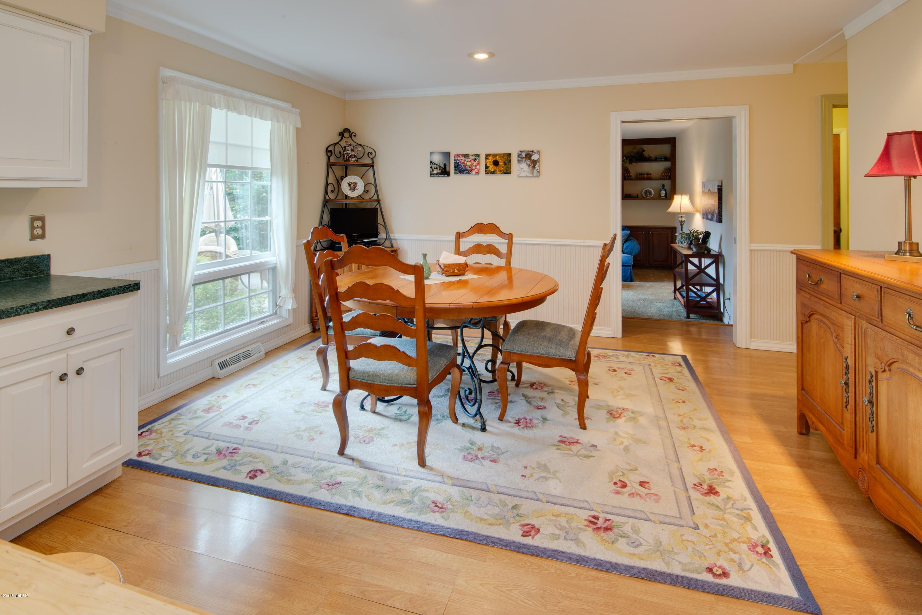 645 East Ridge Circle Kalamazoo, MI 49009 - Photo 10 of 35 645_E_Ridge_Circle-06