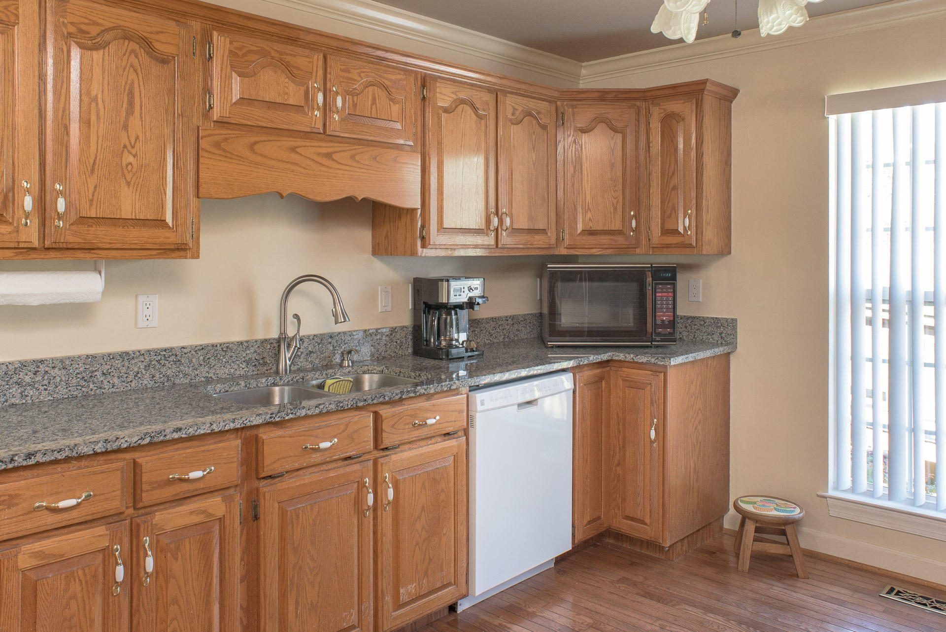 891 Durkee Road Southeast Cleveland, TN 37323 - Photo 13 of 41 Kitchen