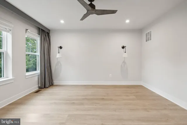 $5,500 | 3034 Declan Way, Falls Church, VA 22044