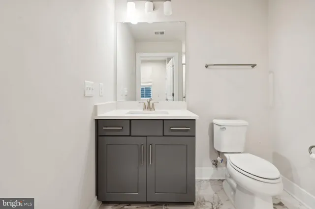 $5,500 | 3034 Declan Way, Falls Church, VA 22044