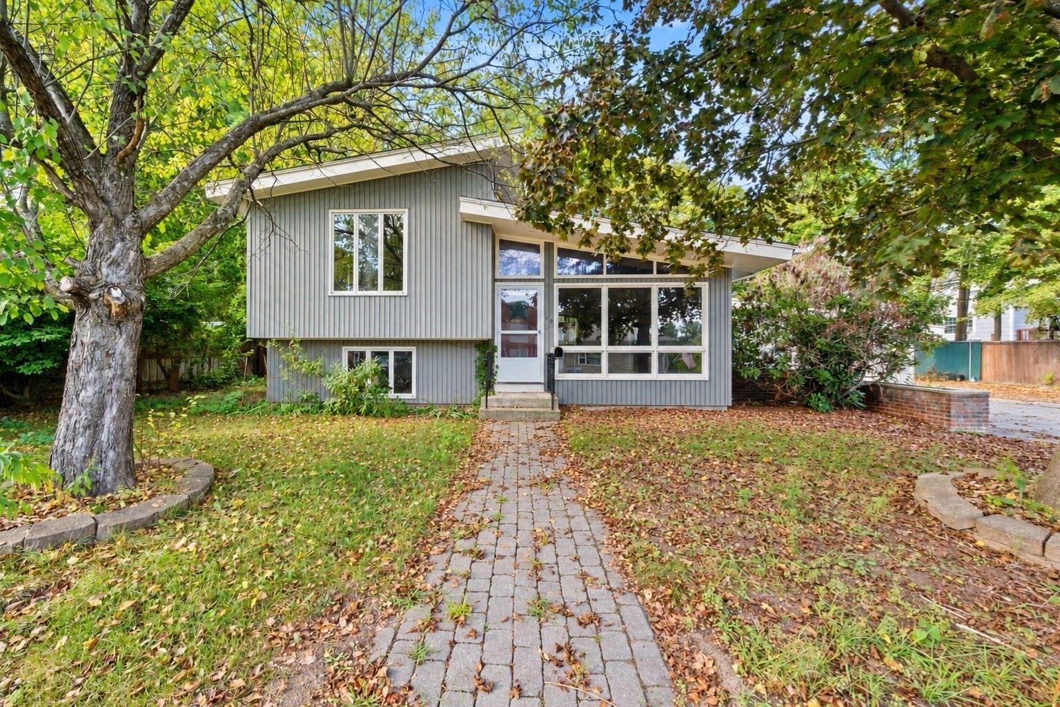 59 Hally Road Lowell, MA 01854 - Photo 1 of 38 Gallery Image 1