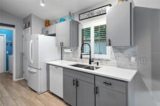 $290,000 | 541 Heather Glen Drive, Winter Haven, FL 33884