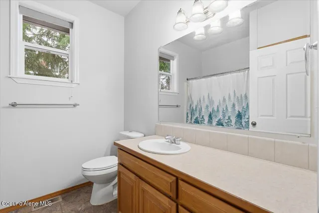 $689,275 | 1361 East Westdale Drive, Hayden, ID 83835