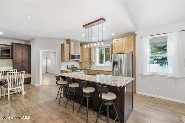 $689,275 | 1361 East Westdale Drive, Hayden, ID 83835