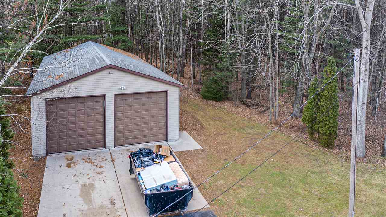 2412 West Midland Road Midland, MI 48642 - Photo 6 of 31 Gallery Image 6