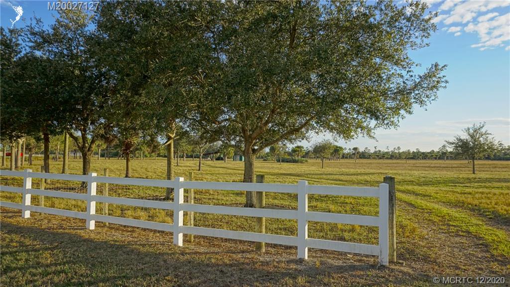 2911 Southwest Trailside Path Stuart, FL 34997 - Photo 5 of 10 Gallery Image 5
