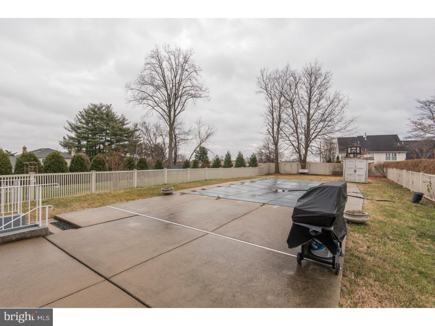 9733 Bridle Road Philadelphia, PA 19115 - Photo 22 of 25