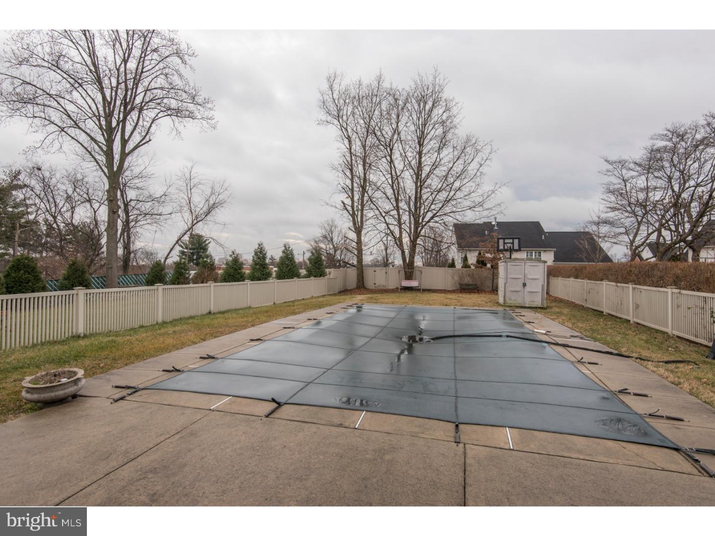 9733 Bridle Road Philadelphia, PA 19115 - Photo 23 of 25