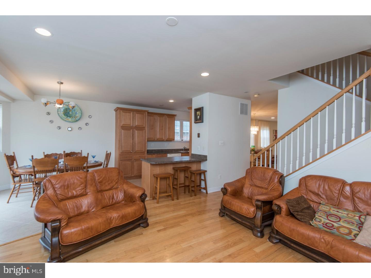9733 Bridle Road Philadelphia, PA 19115 - Photo 8 of 25