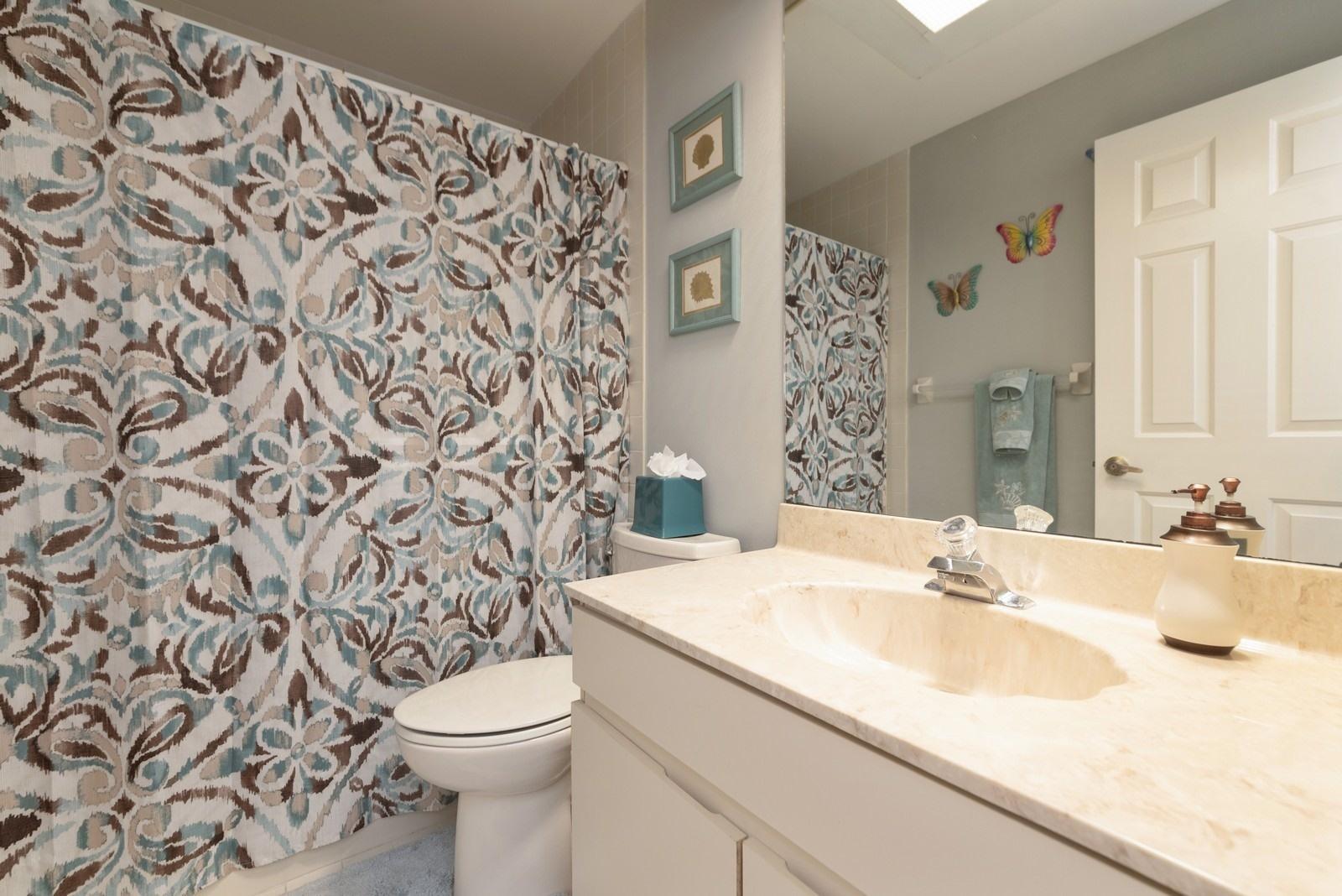 5710 Coach House Circle, Unit F Boca Raton, FL 33486 - Photo 13 of 18 13_5710CoachHouseCircleF_8_Bathroom_Cust