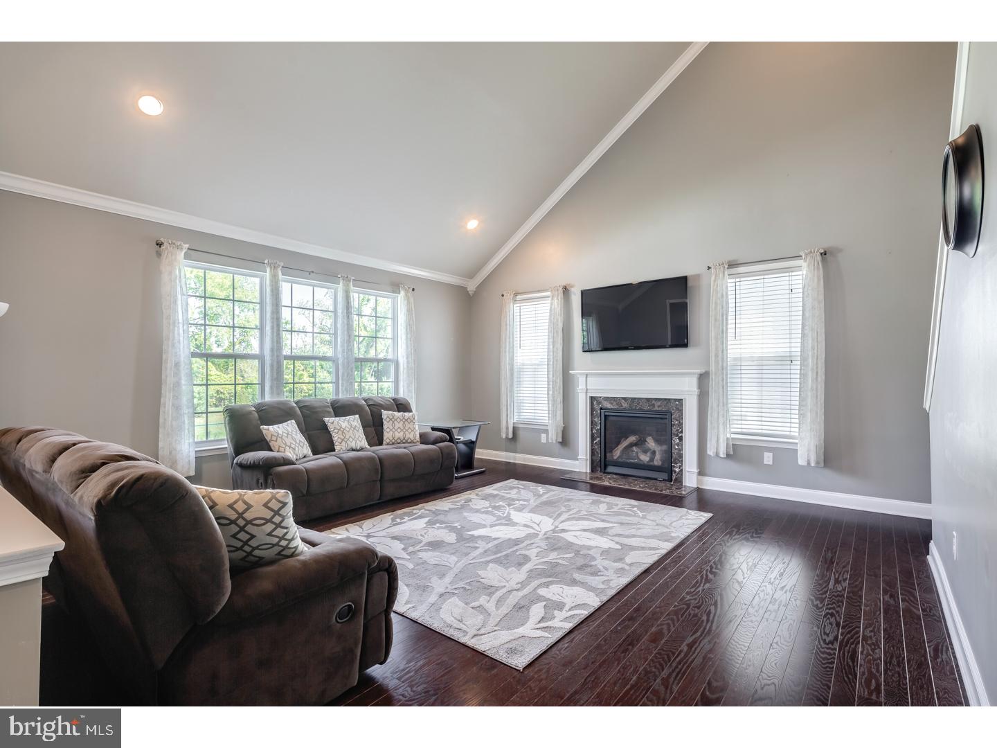 321 Windsor Road Mullica Hill, NJ 08062 - Photo 11 of 25 Family Room