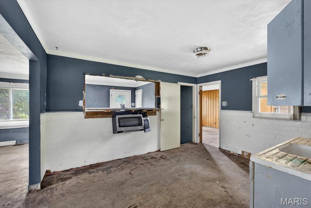 2360 Chambers Road Moline Acres, MO 63136 - Photo 9 of 23