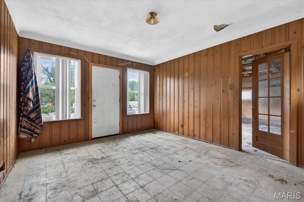 2360 Chambers Road Moline Acres, MO 63136 - Photo 10 of 23