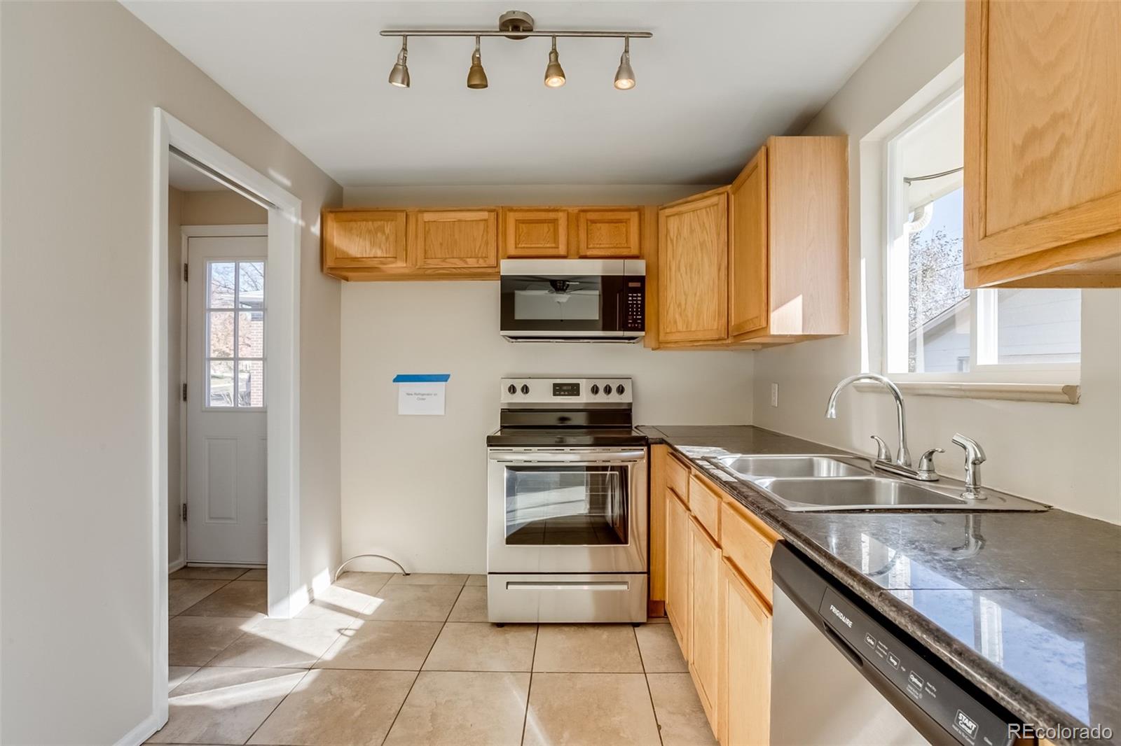 8514 Wiley Circle Westminster, CO 80031 - Photo 14 of 43