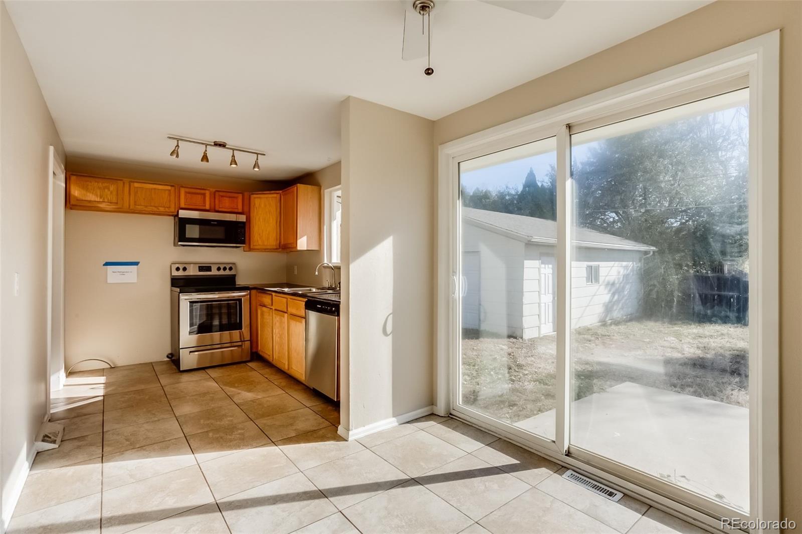 8514 Wiley Circle Westminster, CO 80031 - Photo 15 of 43