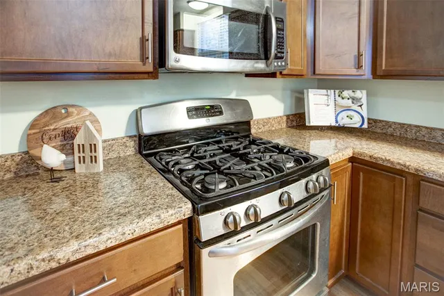 $159,000 | 1405 14th Street, Highland, IL 62249