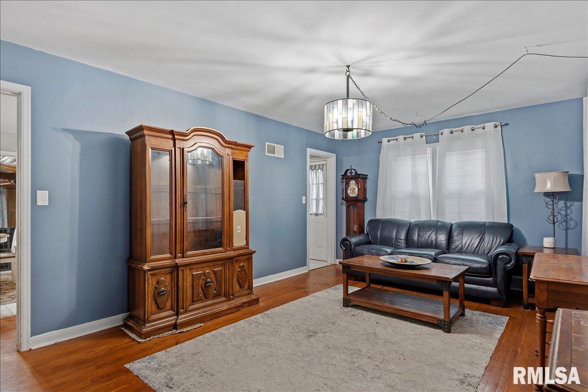 2428 South State Street Springfield, IL 62704 - Photo 3 of 26