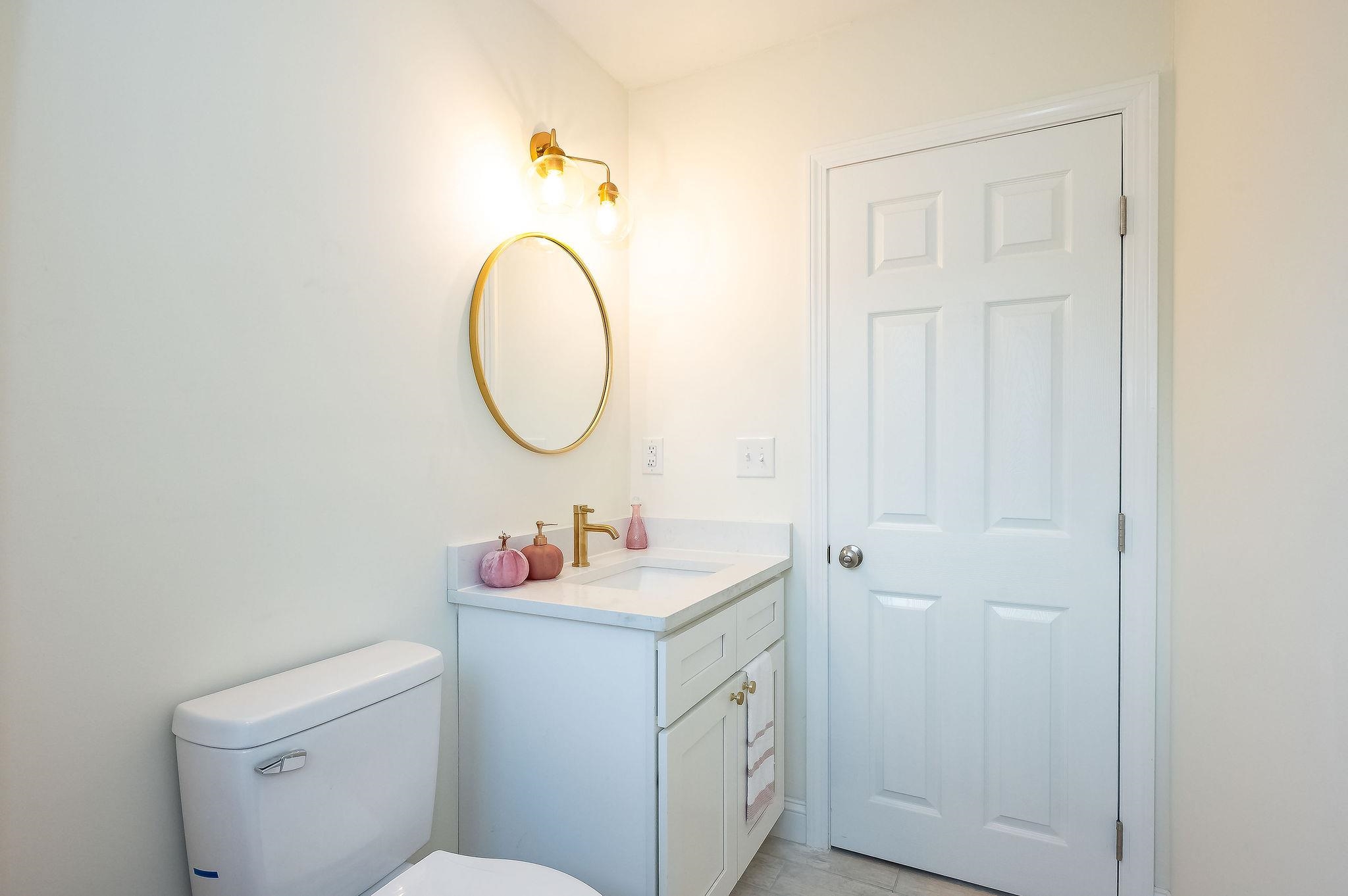 5 4th Street Rochester, NH 03867 - Photo 12 of 34