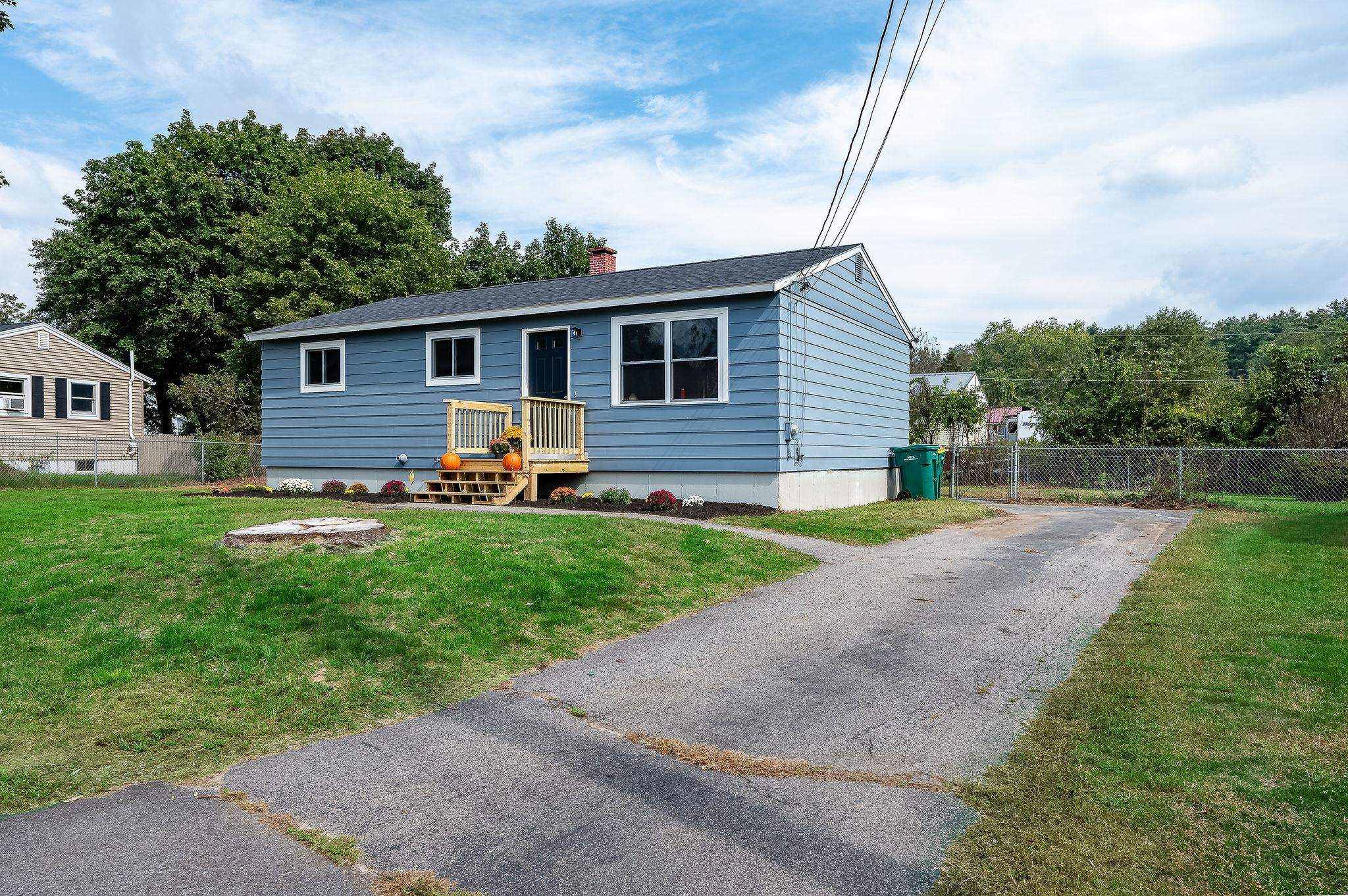 5 4th Street Rochester, NH 03867 - Photo 13 of 34