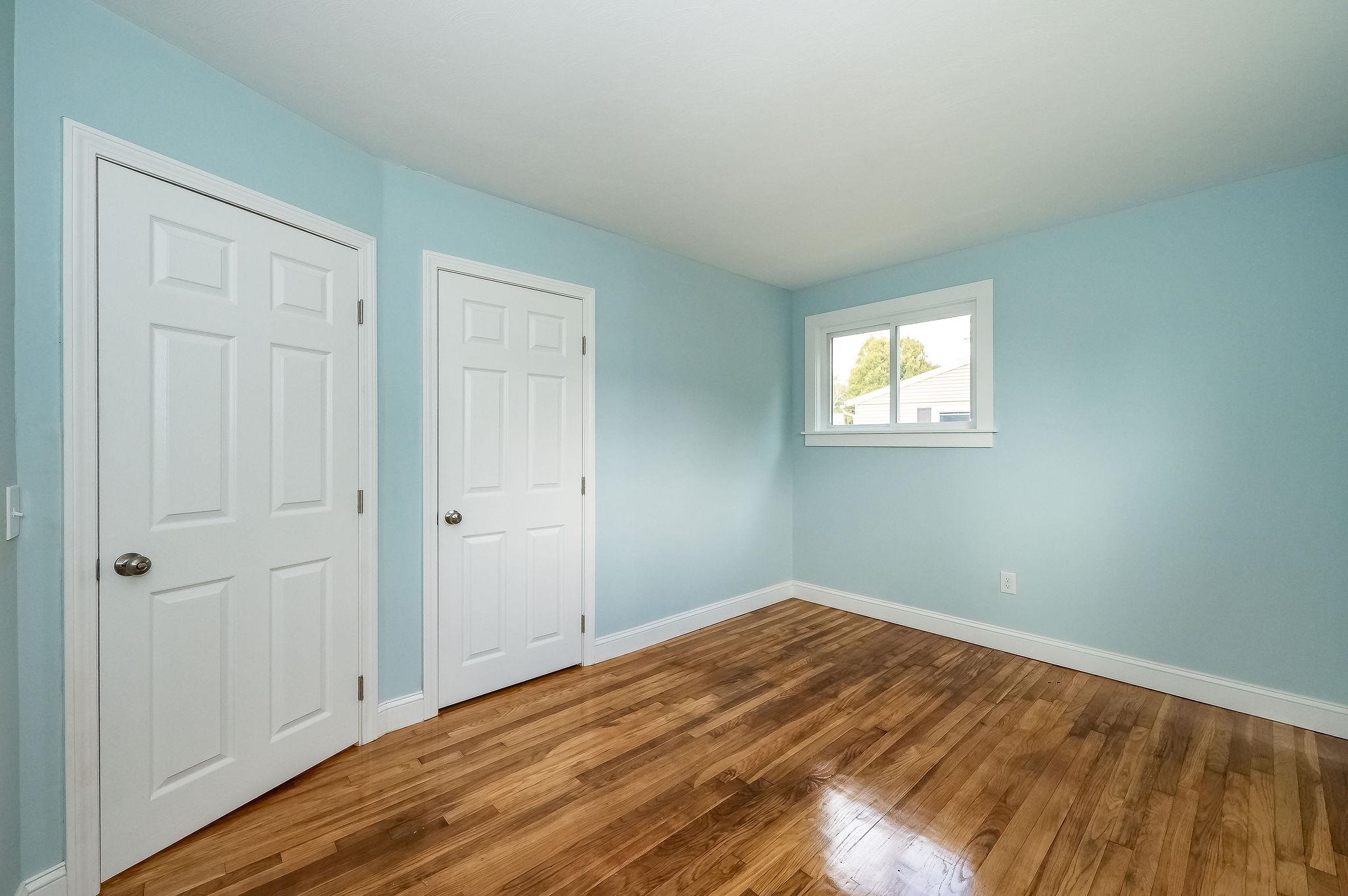 5 4th Street Rochester, NH 03867 - Photo 14 of 34