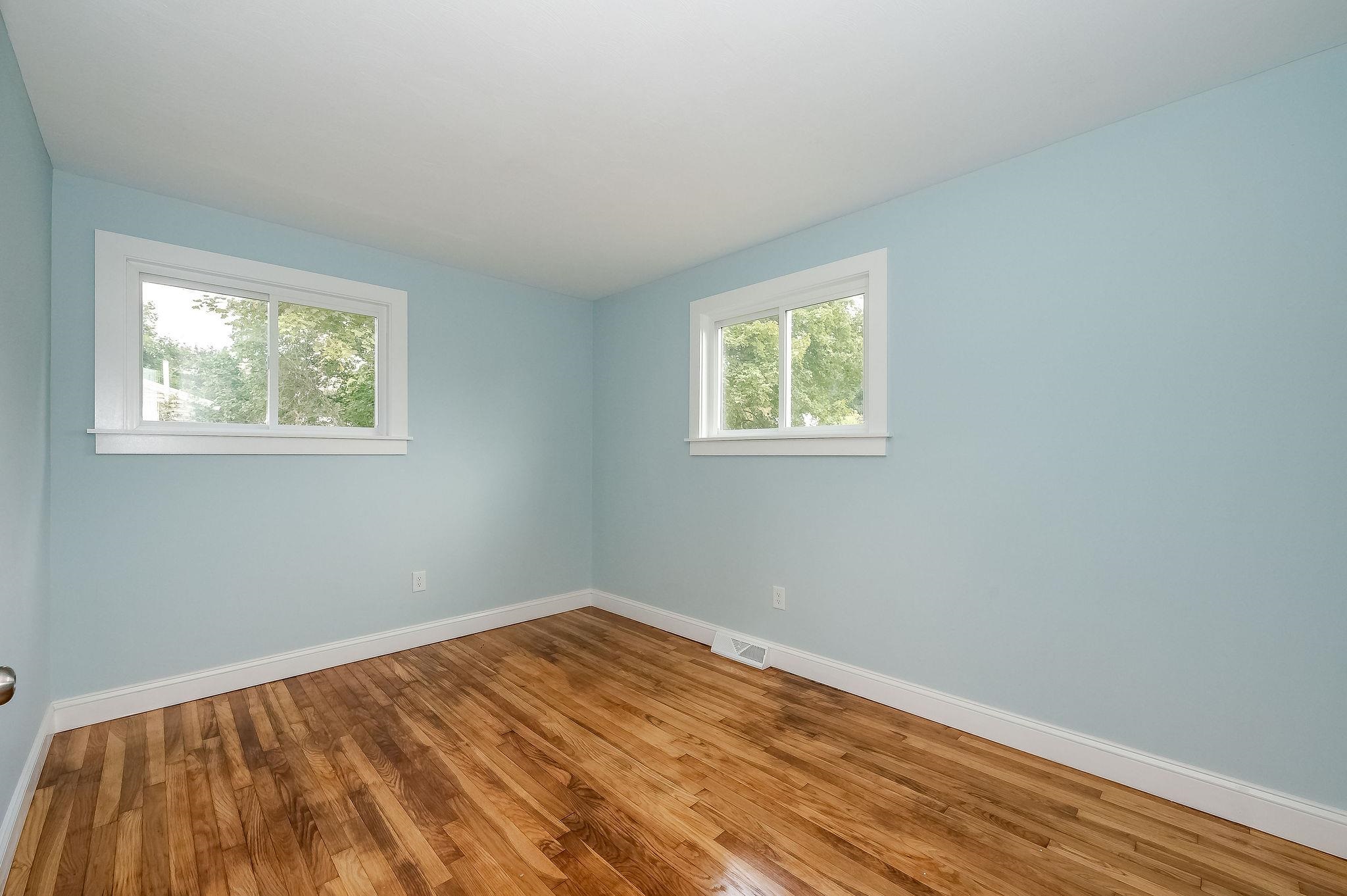 5 4th Street Rochester, NH 03867 - Photo 17 of 34