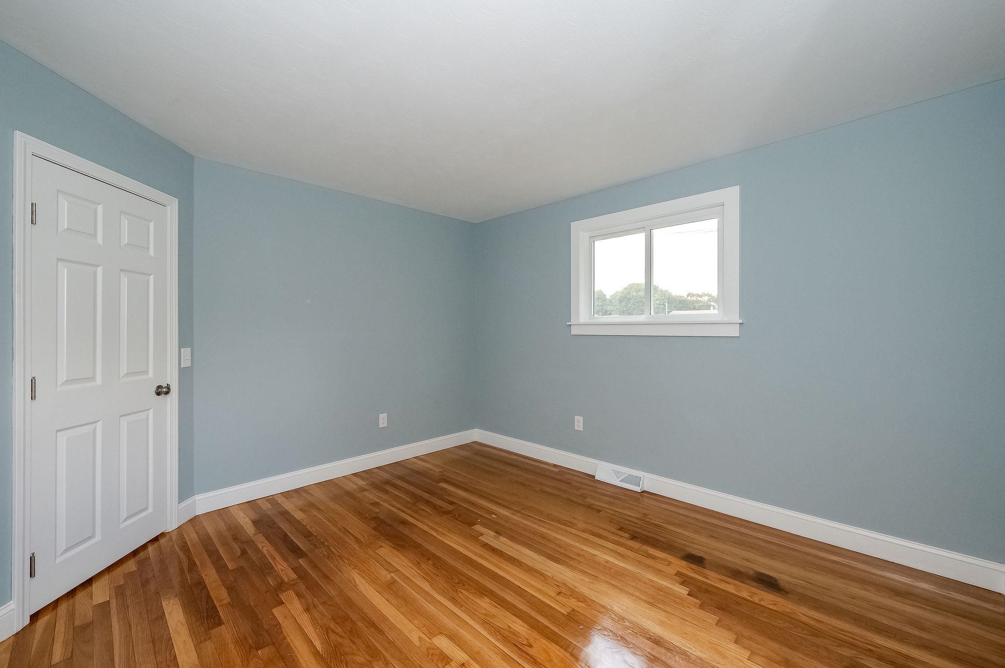 5 4th Street Rochester, NH 03867 - Photo 21 of 34