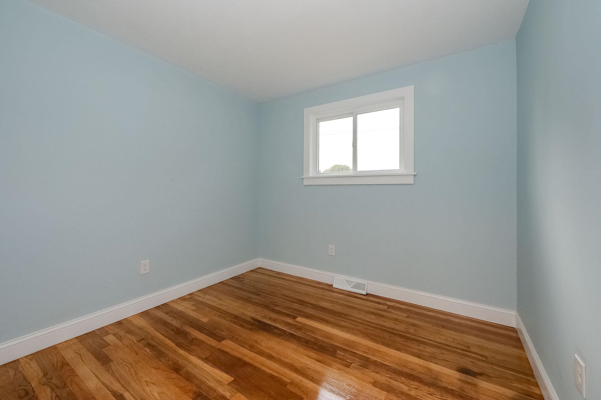 5 4th Street Rochester, NH 03867 - Photo 22 of 34