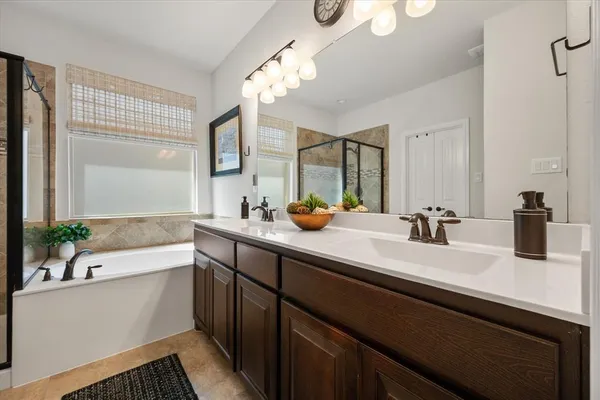 $325,000 | 1004 Brownford Drive, Fort Worth, TX 76028