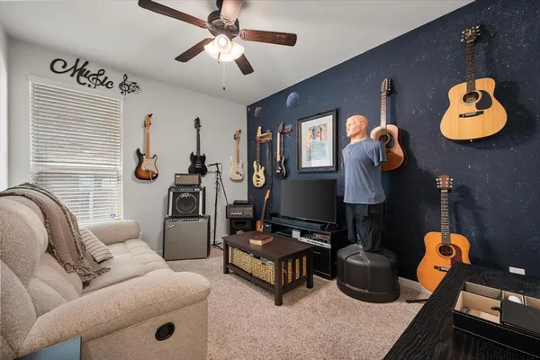 $325,000 | 1004 Brownford Drive, Fort Worth, TX 76028