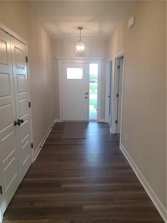 $315,000 | 2212 Pemberton Drive, Harrisonville, MO 64701