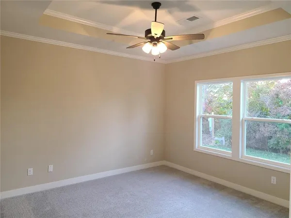 $315,000 | 2212 Pemberton Drive, Harrisonville, MO 64701