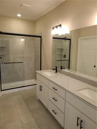 $315,000 | 2212 Pemberton Drive, Harrisonville, MO 64701