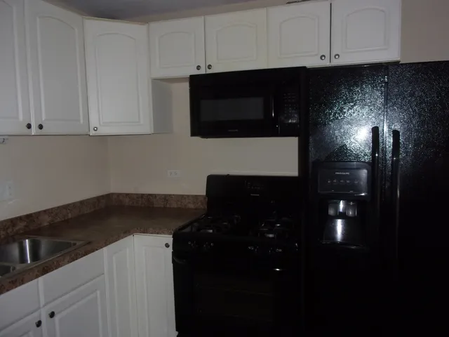 $185,000 | 9-s110 S Frontage Road, Unit 205, Darien, IL 60527