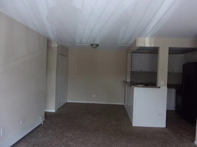 $185,000 | 9-s110 S Frontage Road, Unit 205, Darien, IL 60527