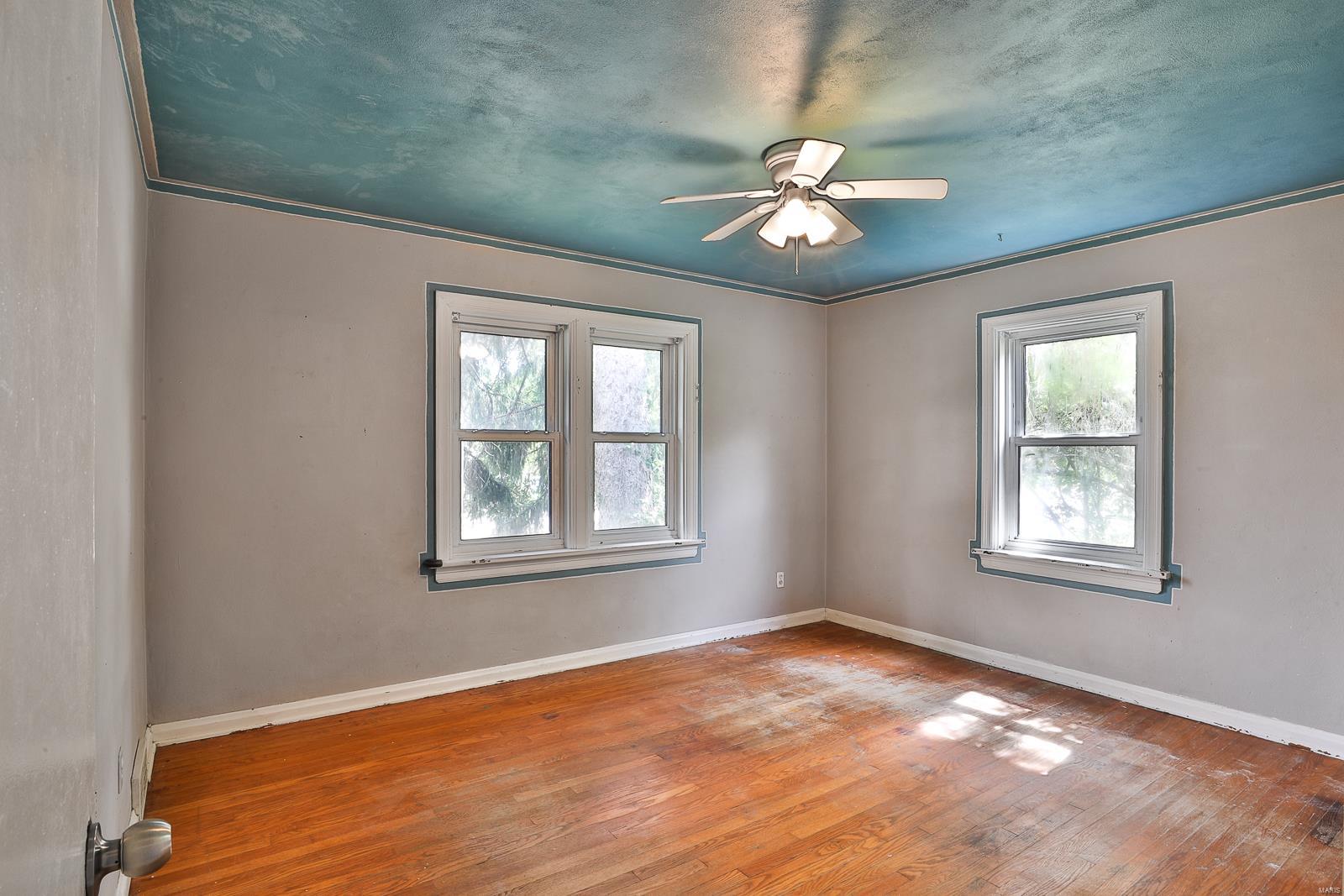 1298 Reavis Barracks Road St. Louis, MO 63125 - Photo 14 of 25 Gallery Image 14