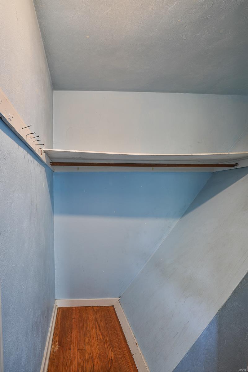 1298 Reavis Barracks Road St. Louis, MO 63125 - Photo 18 of 25 Gallery Image 18