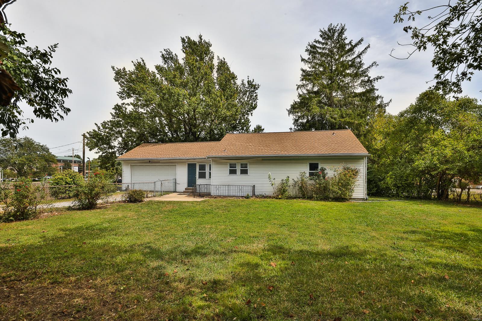 1298 Reavis Barracks Road St. Louis, MO 63125 - Photo 22 of 25 Gallery Image 22