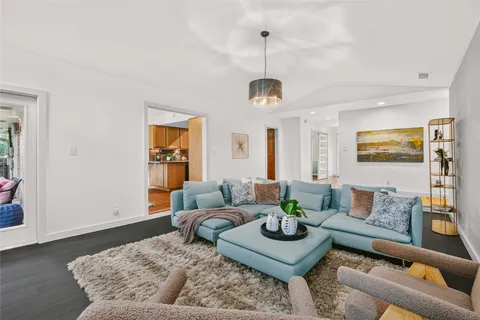 $550,000 | 5508 Chadwyck Drive, Austin, TX 78723
